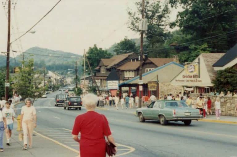 Vintage Gatlinburg Smoky Mountain Pictures Videos | Gatlinburg Today